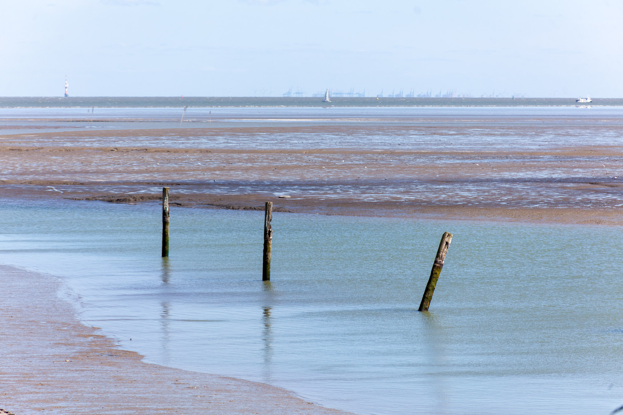 Blick vom Deich Richtung Bremerhaven